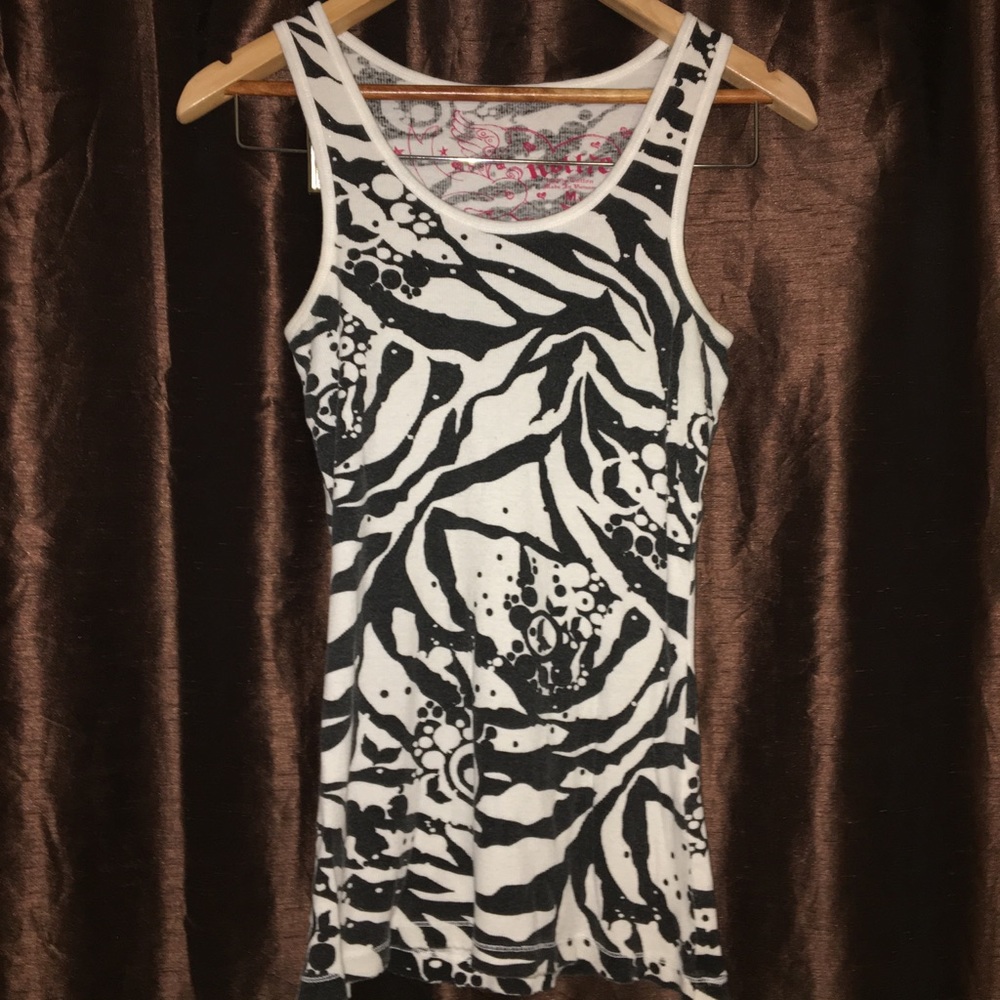 Women’s tank top